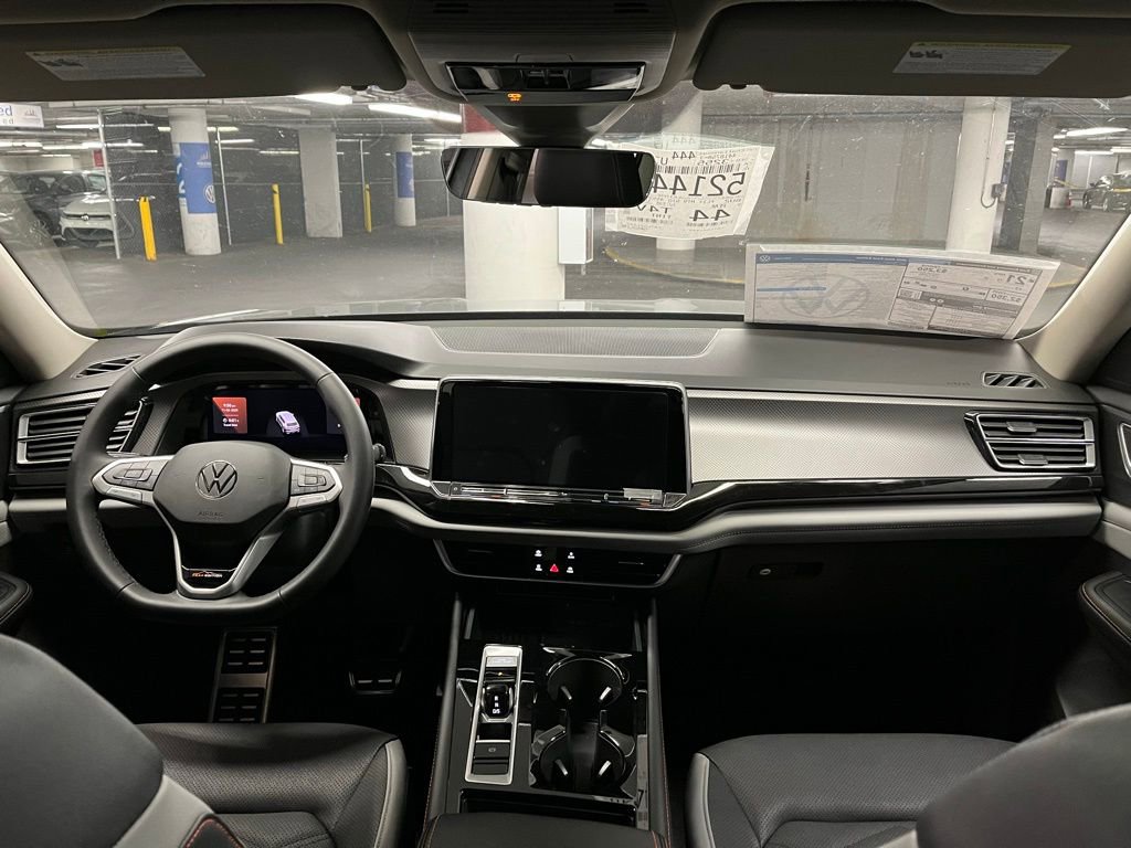 New 2026 Volkswagen Atlas Peak Edition image 7