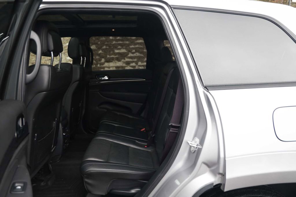 Used 2019 Jeep Grand Cherokee High Altitude AWD/4WD image 24