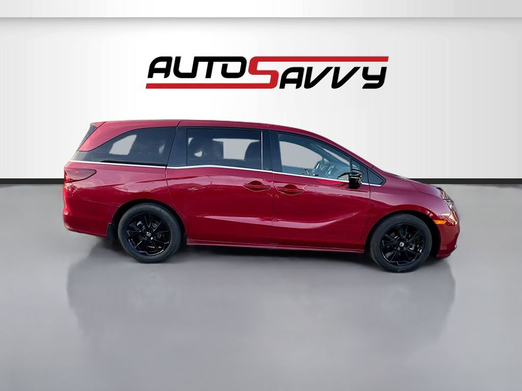 Used 2023 Honda Odyssey Sport image 8
