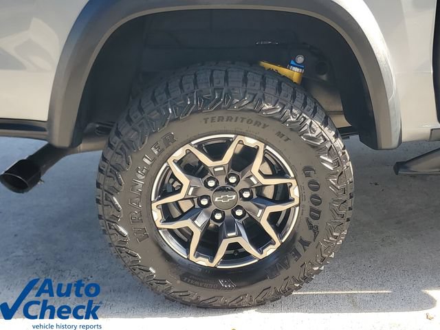 Certified 2023 Chevrolet Colorado ZR2 w/ ZR2 Convenience Package III AWD/4WD image 8