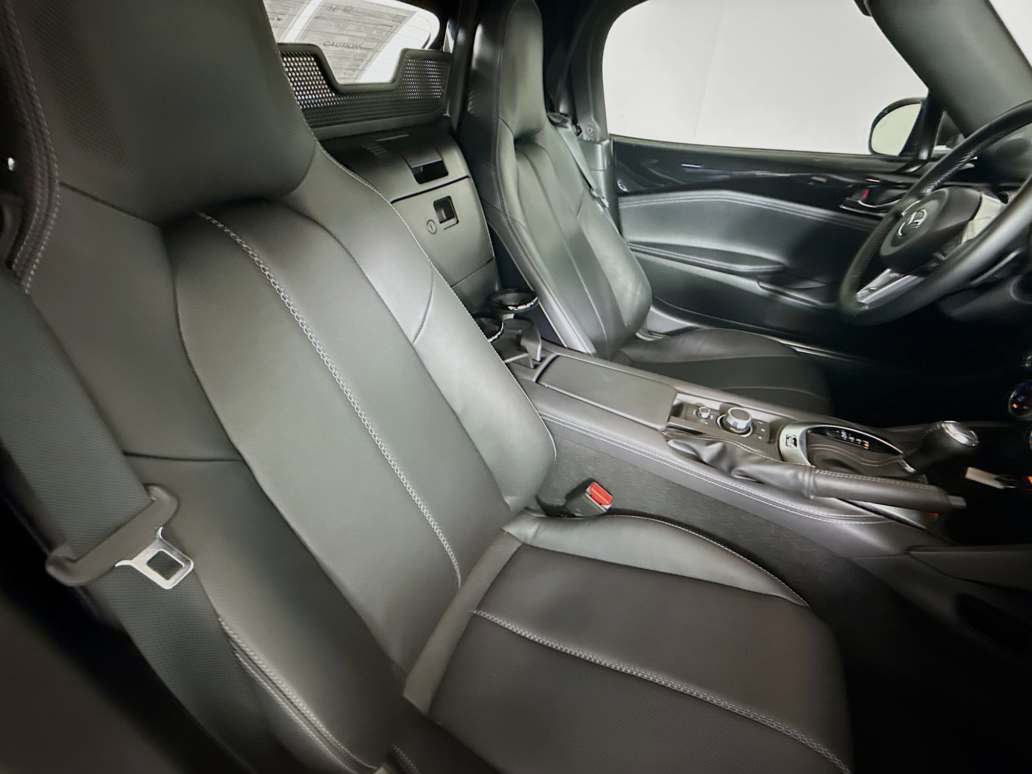 Used 2024 MAZDA MX-5 Miata Grand Touring image 31