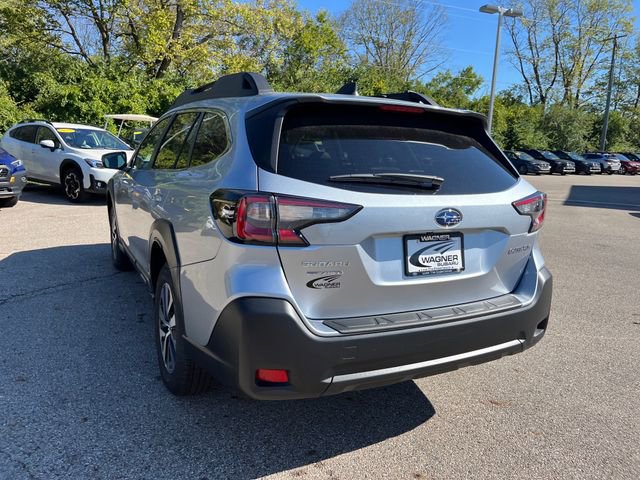 New 2025 Subaru Outback Premium image 6