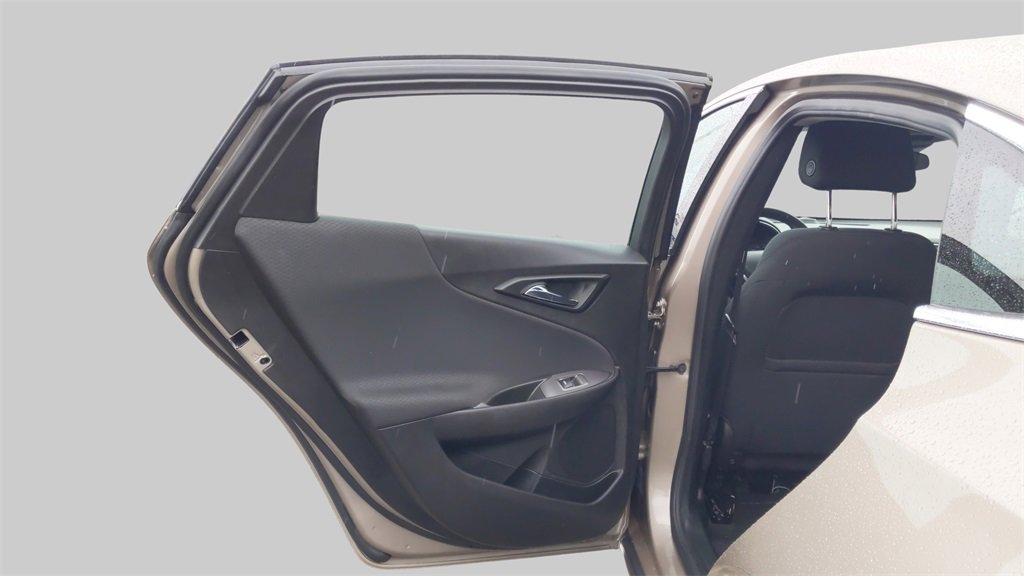 Used 2022 Chevrolet Malibu LT image 29