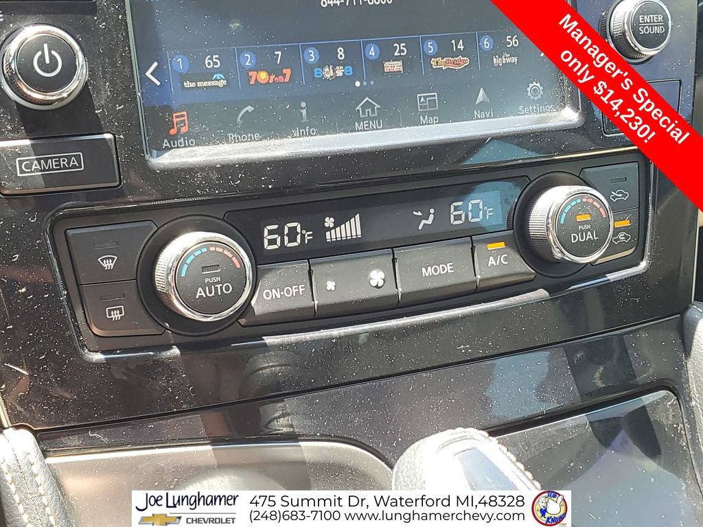 Used 2017 Nissan Maxima Platinum FWD image 20