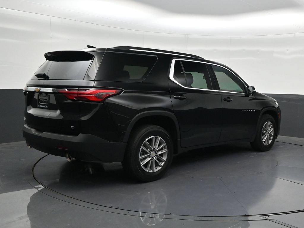 Used 2024 Chevrolet Traverse LT FWD image 5
