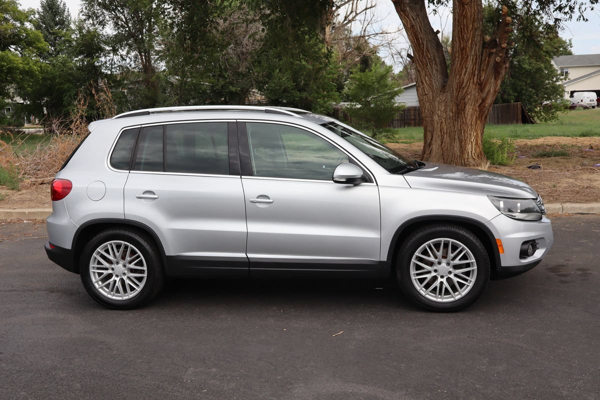 Used 2014 Volkswagen Tiguan SEL AWD/4WD image 3