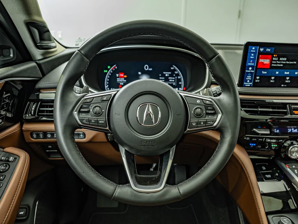 Certified 2026 Acura MDX w/ Advance Package AWD/4WD image 24