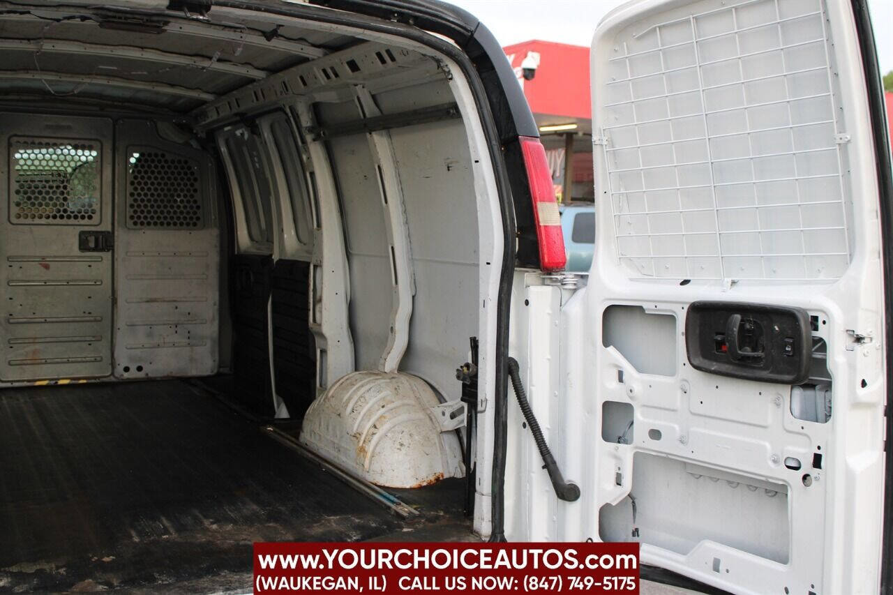 Used 2011 Chevrolet Express 1500 image 22