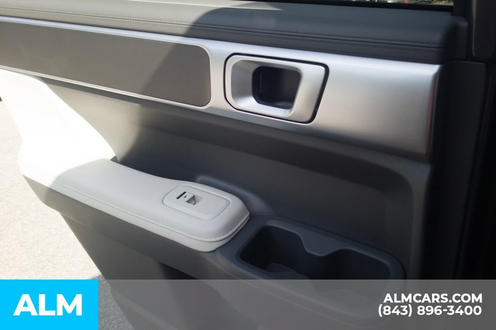 Certified 2026 Hyundai Santa Fe SEL FWD image 24