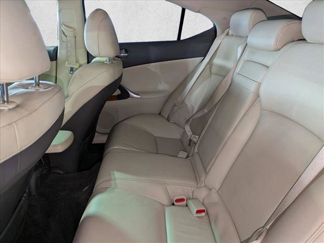 Used 2009 Lexus IS 250 image 18