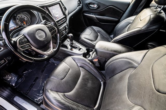 Used 2020 Jeep Cherokee Limited image 7