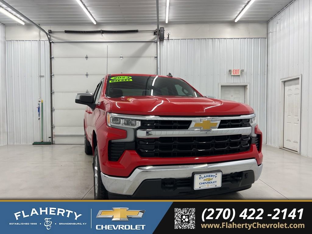 Used 2023 Chevrolet Silverado 1500 LT image 1