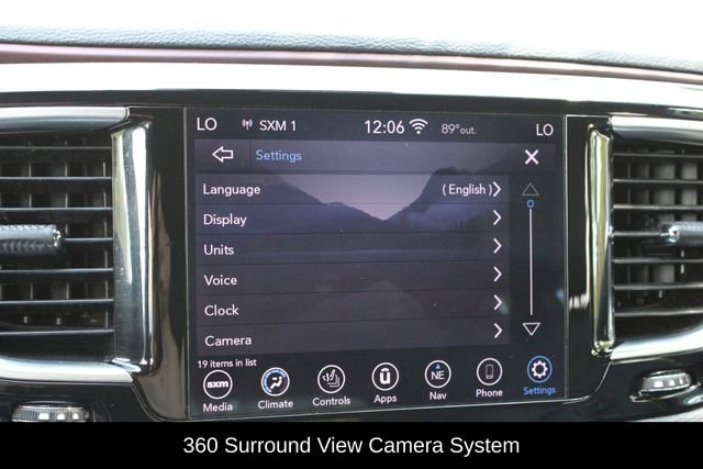Used 2020 Chrysler Pacifica Limited FWD image 33