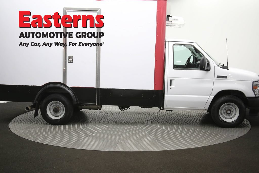 Used 2023 Ford E-350 and Econoline 350 Super Duty w/ Power Windows & Locks Group RWD image 44