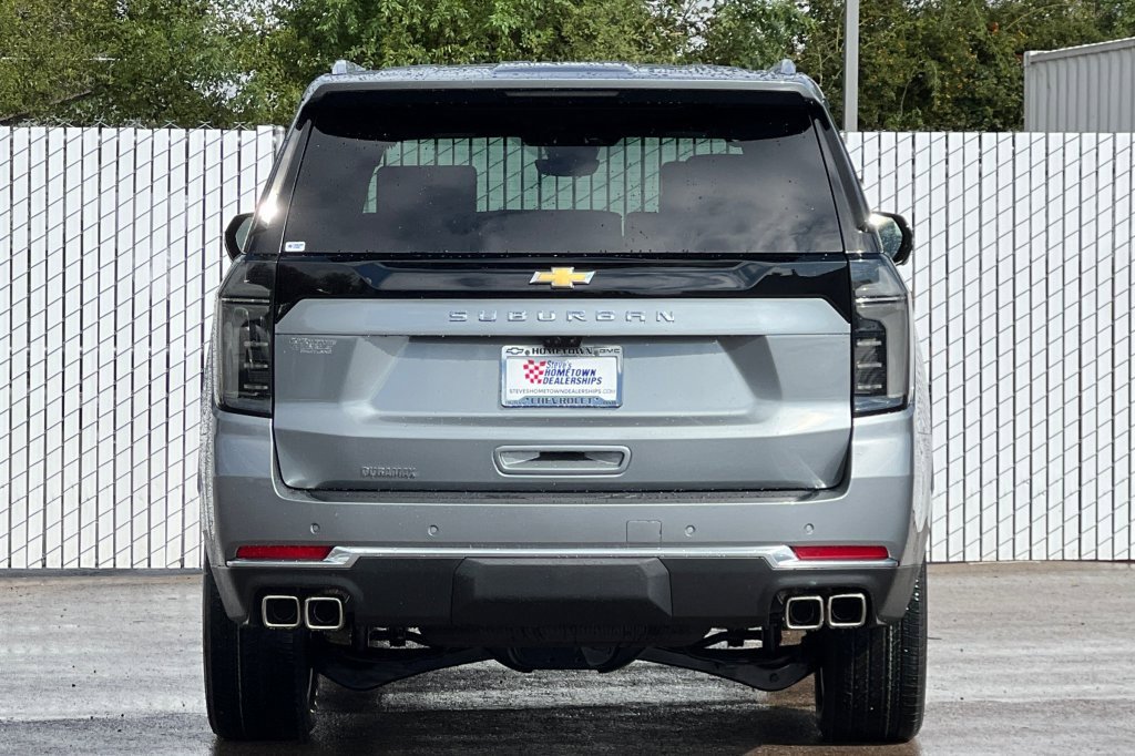 New 2026 Chevrolet Suburban High Country image 5