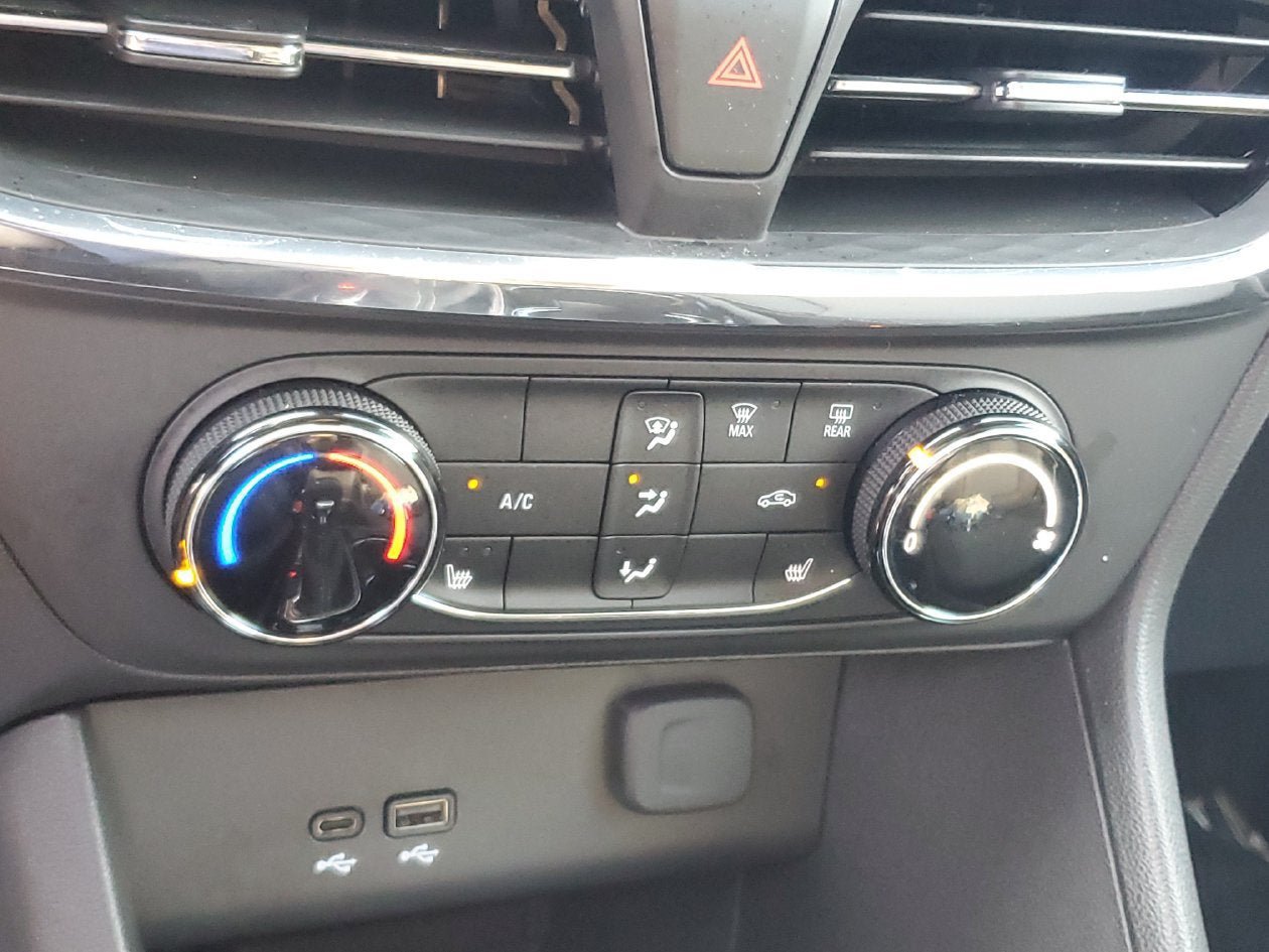 New 2026 Buick Encore GX Preferred w/ Comfort Package FWD image 22