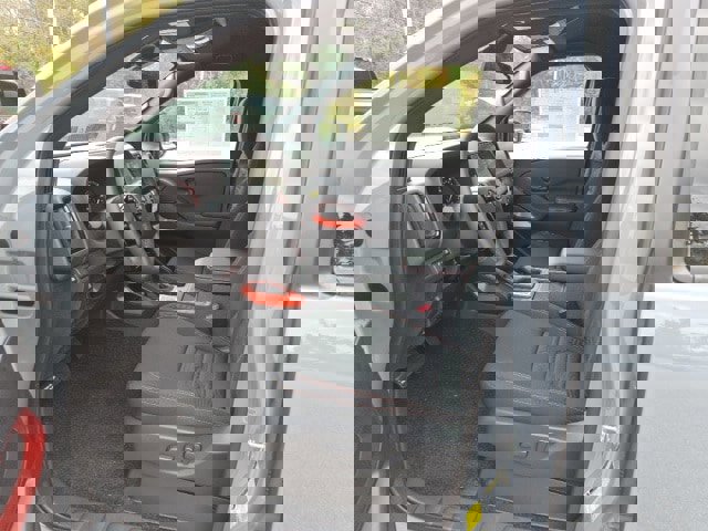 New 2026 Nissan Frontier PRO-4X image 16