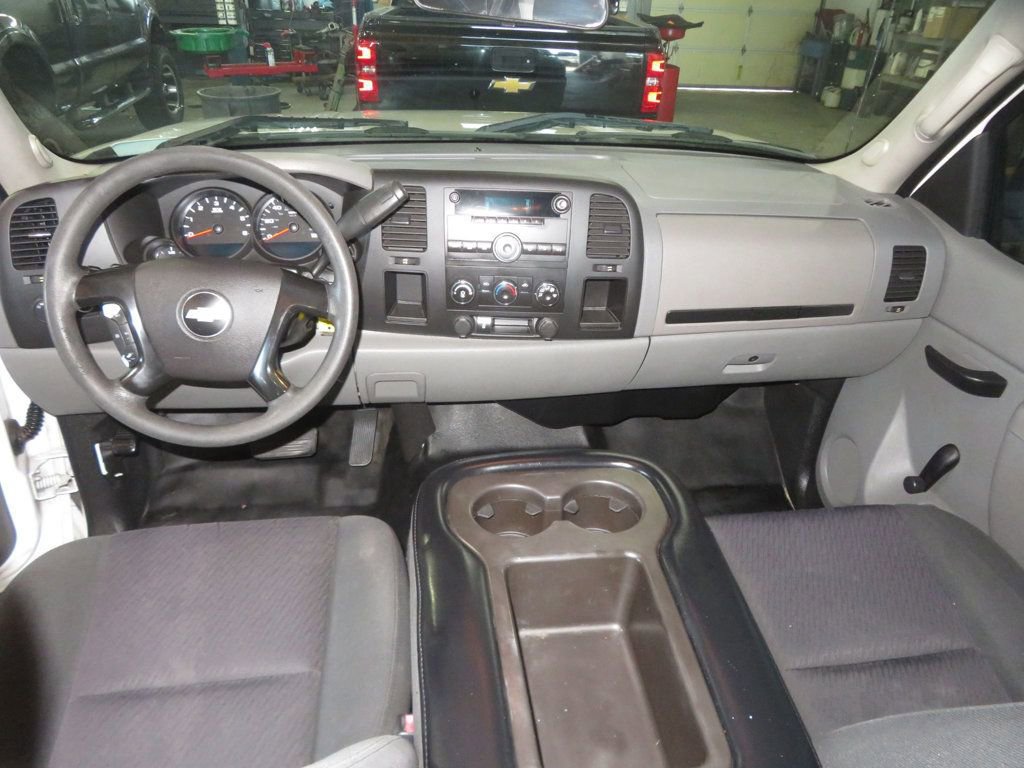 Used 2013 Chevrolet Silverado 1500 W/T image 37