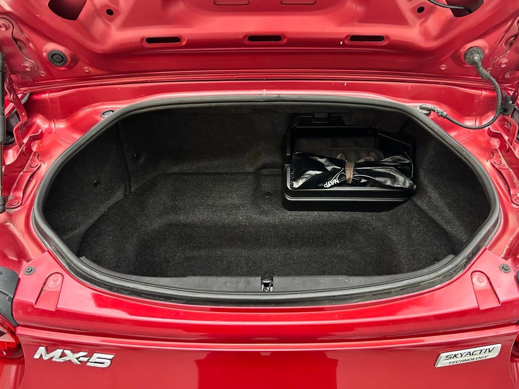 Used 2017 MAZDA MX-5 Miata RF Club image 11