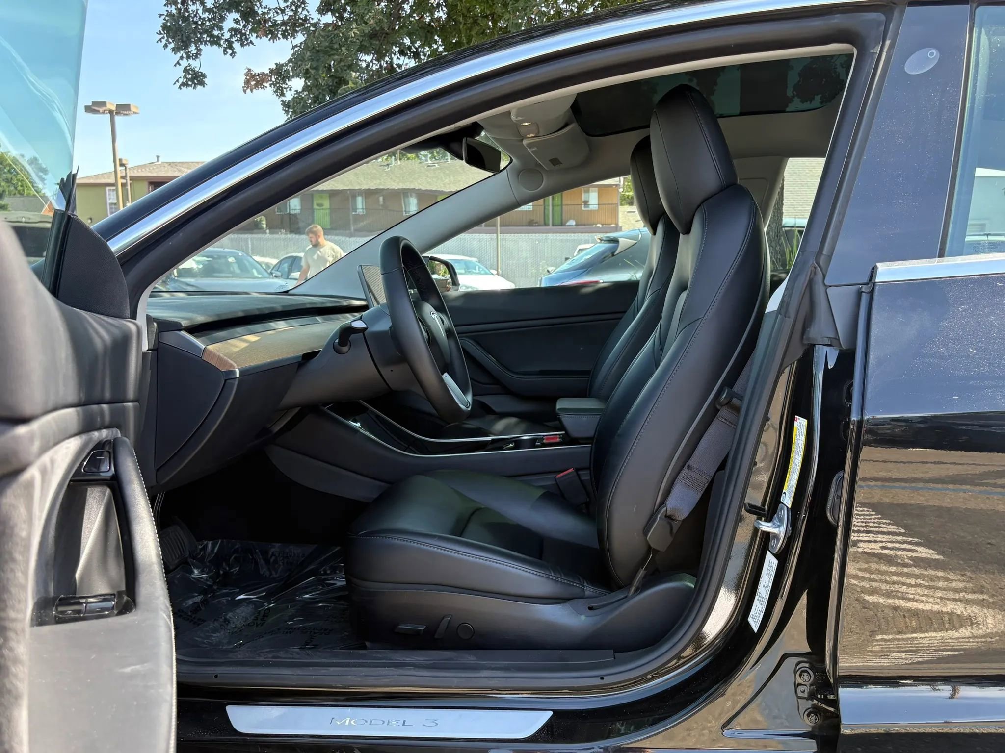 Used 2019 Tesla Model 3 Mid Range RWD image 9
