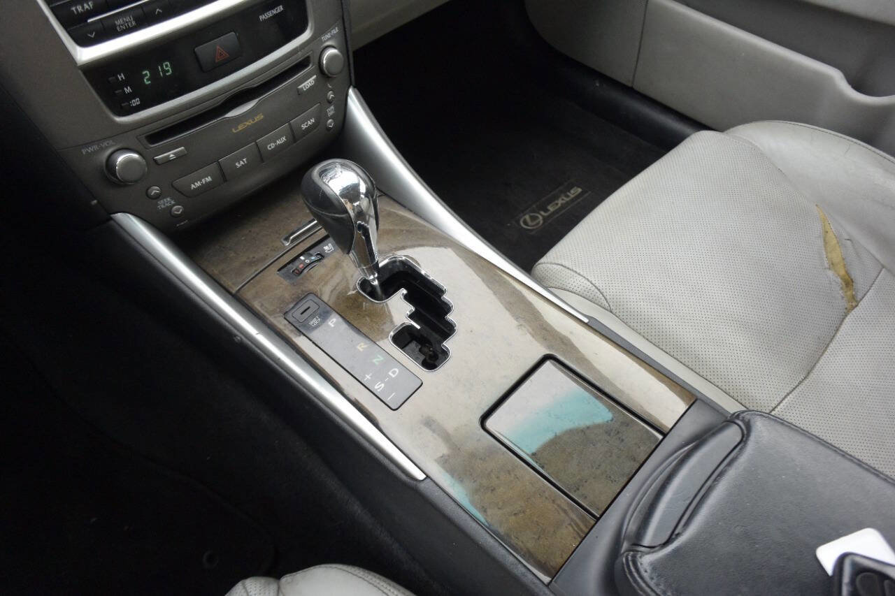 Used 2011 Lexus IS 250 image 19
