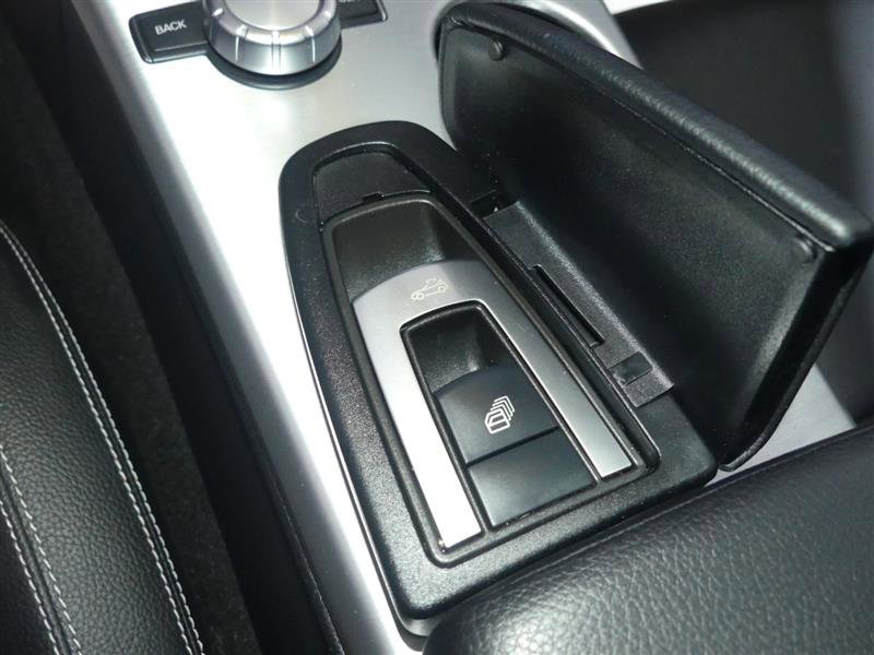 Used 2014 Mercedes-Benz SLK 250 image 38