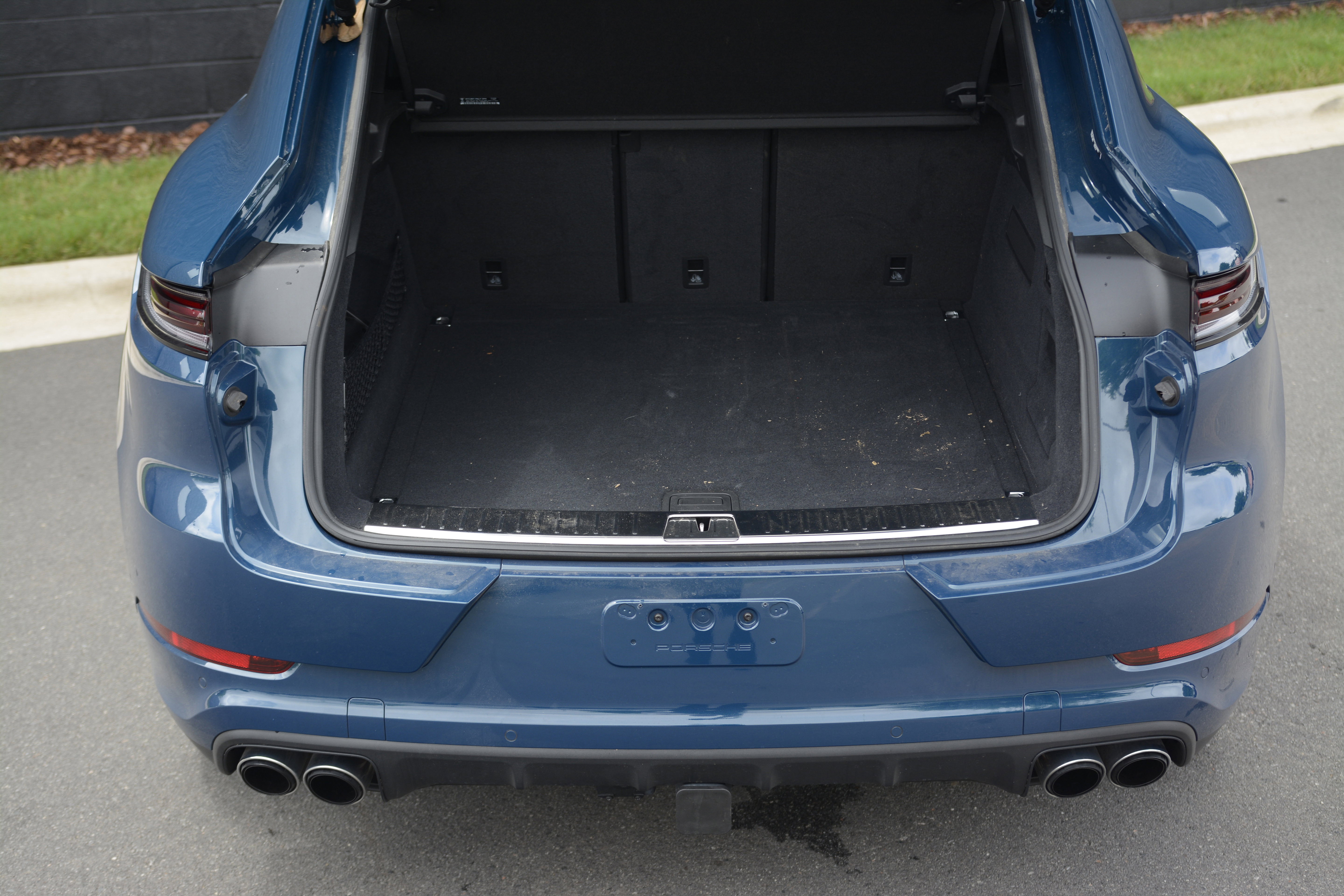 Certified 2026 Porsche Cayenne S AWD/4WD image 36
