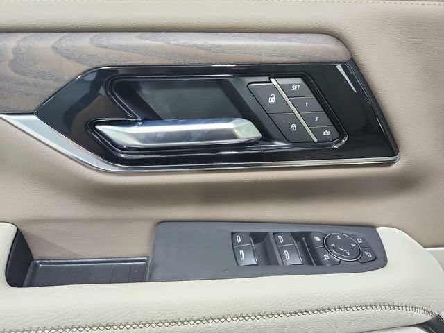 New 2026 GMC Yukon Denali w/ Sun & Power Step Package AWD/4WD image 33