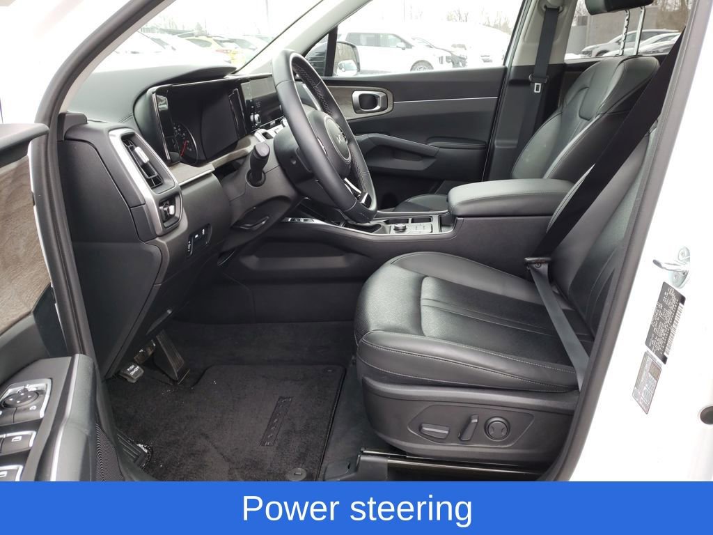 Used 2023 Kia Sorento S w/ Panoramic Sunroof Package image 15