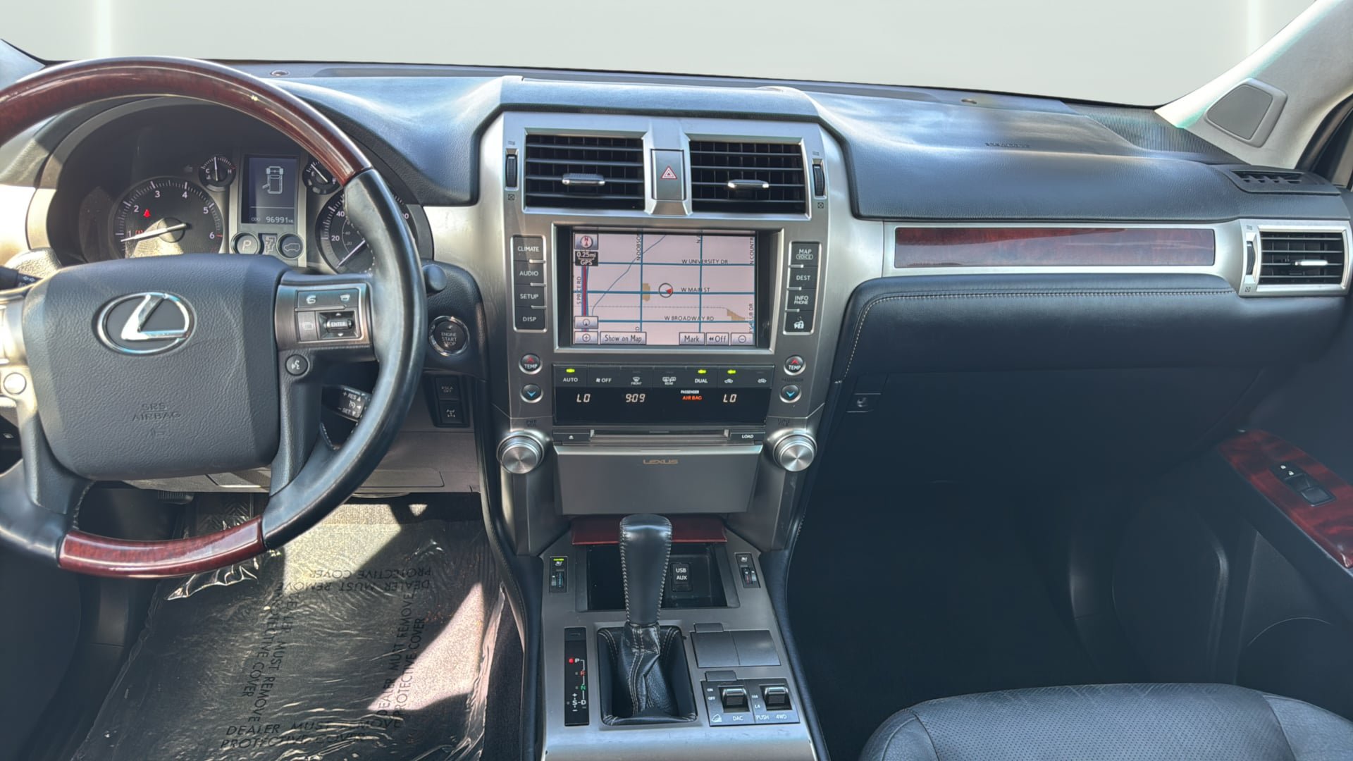 Used 2013 Lexus GX 460 w/ Convenience Pkg AWD/4WD image 16