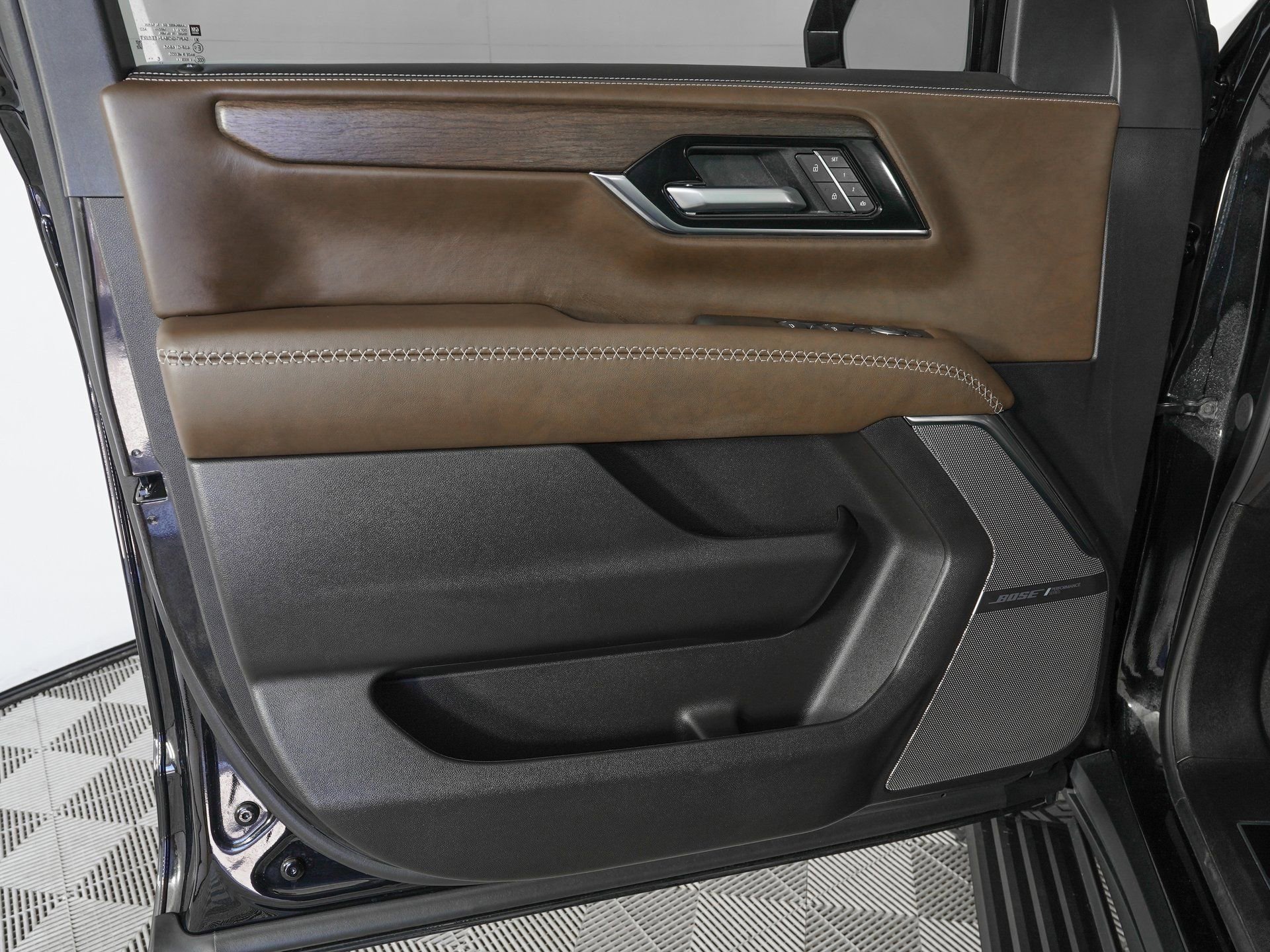 Used 2026 GMC Yukon XL Denali Ultimate image 18