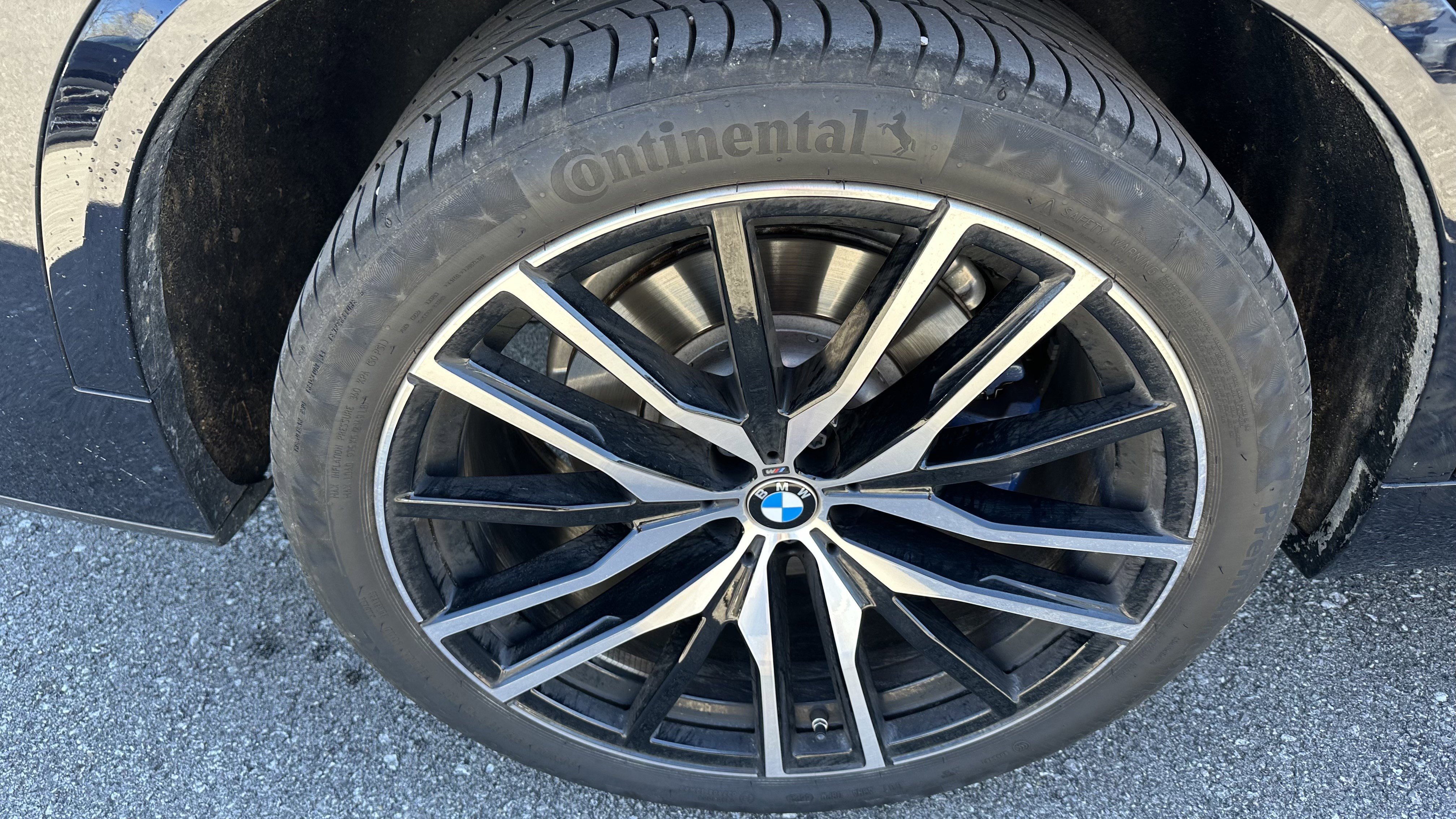 Used 2024 BMW X5 M60i image 14