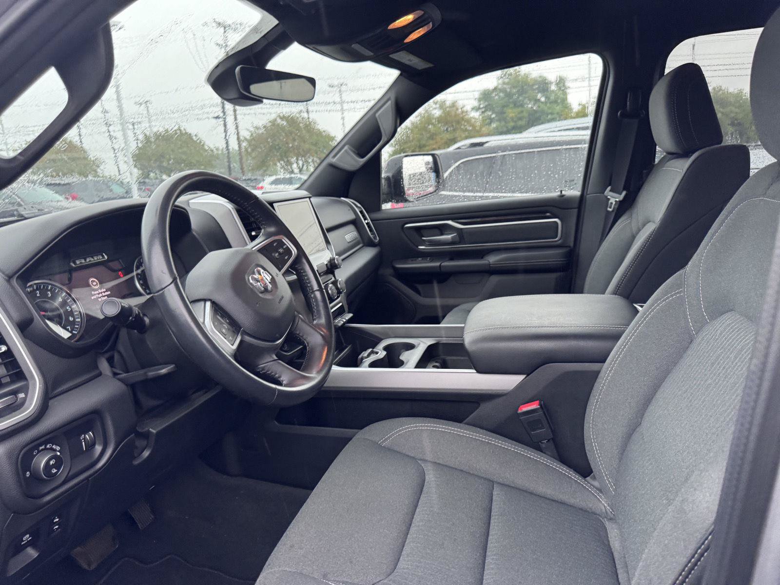 Used 2022 RAM 1500 Big Horn AWD/4WD image 7