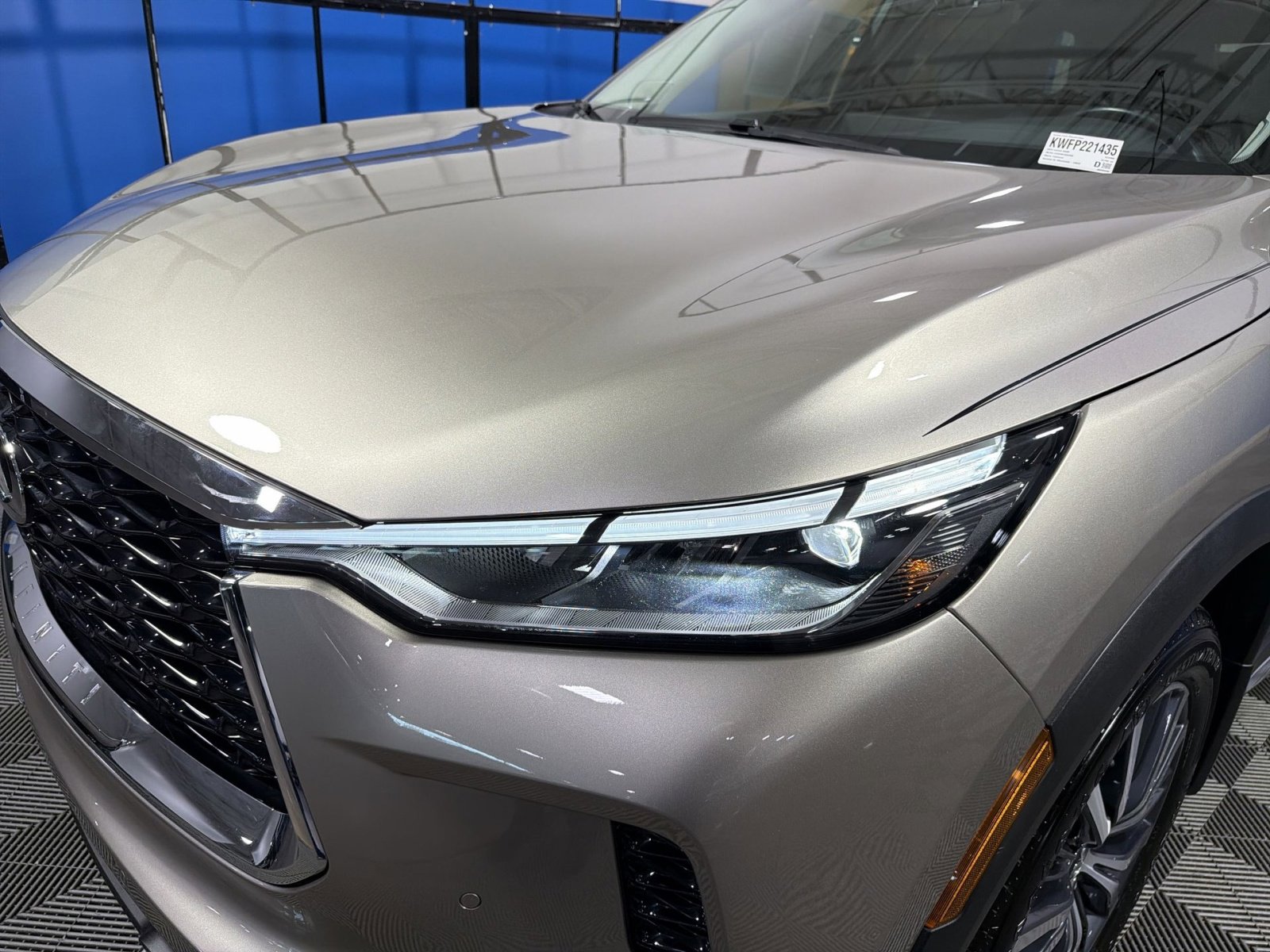 Used 2022 INFINITI QX60 Sensory w/ Cargo Package image 21