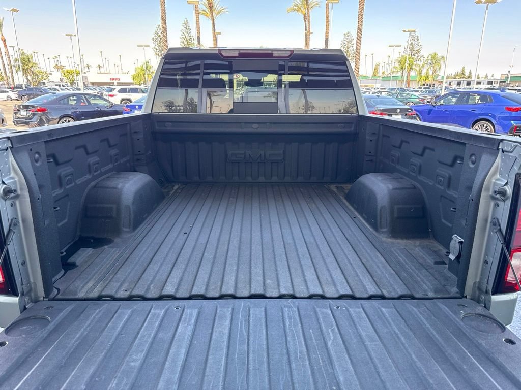 Used 2023 GMC Sierra 1500 Elevation w/ Elevation Premium Package AWD/4WD image 23