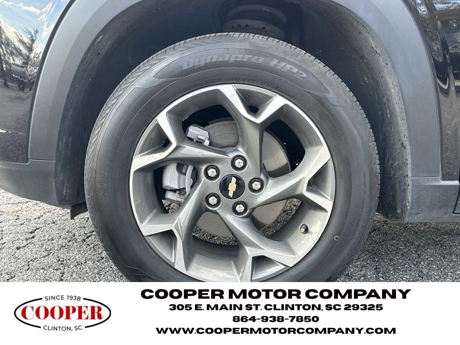 Used 2024 Chevrolet Trax LT FWD image 11