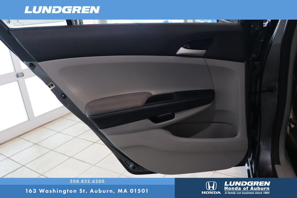 Used 2011 Honda Accord LX image 12