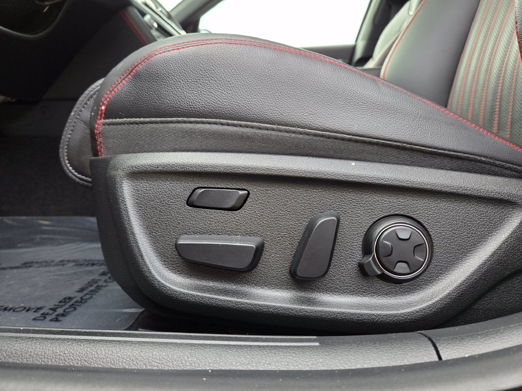 Used 2026 Genesis G70 3.3T Sport Prestige AWD/4WD image 18