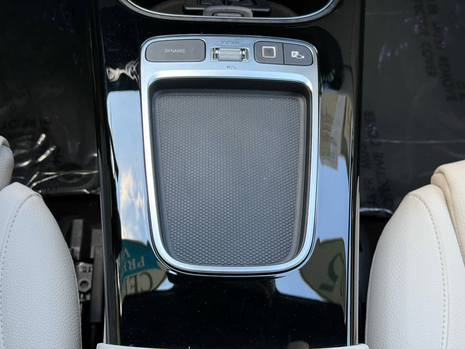 Used 2025 Mercedes-Benz CLA 250 4MATIC image 21