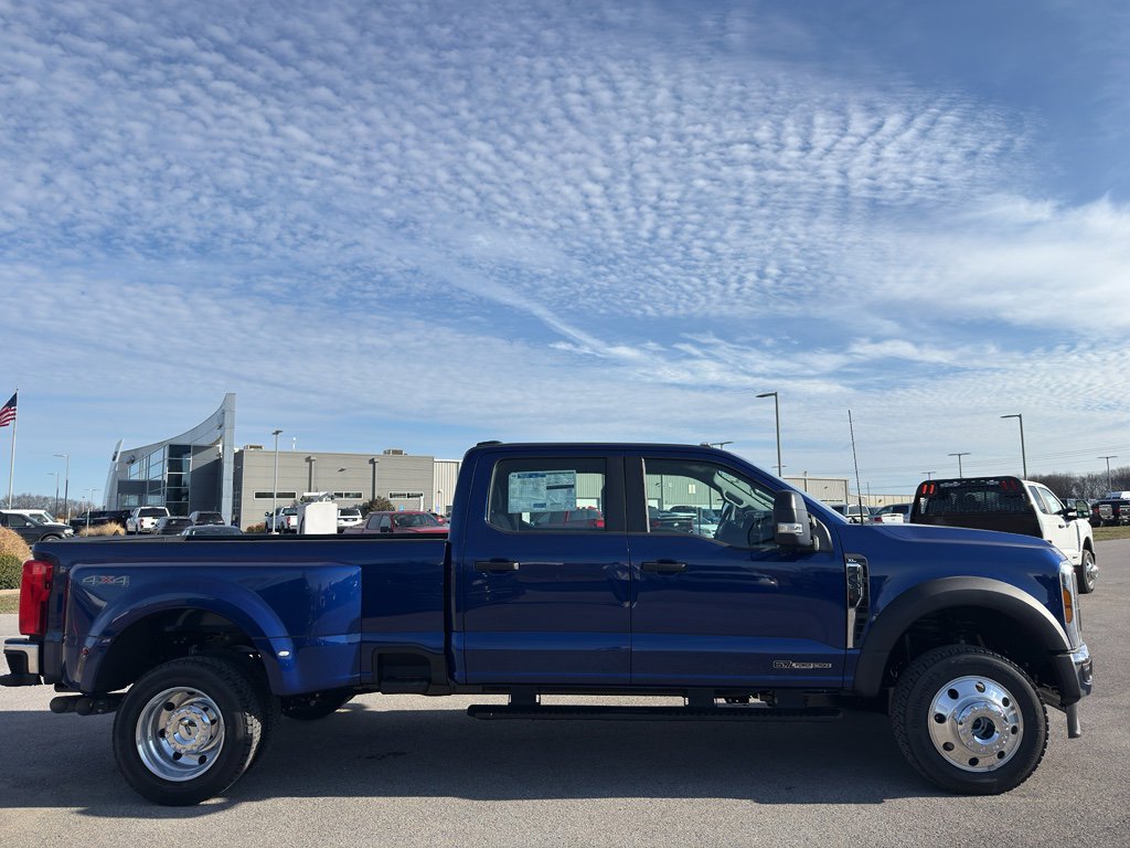 New 2026 Ford F450 XL w/ XL Chrome Package image 4