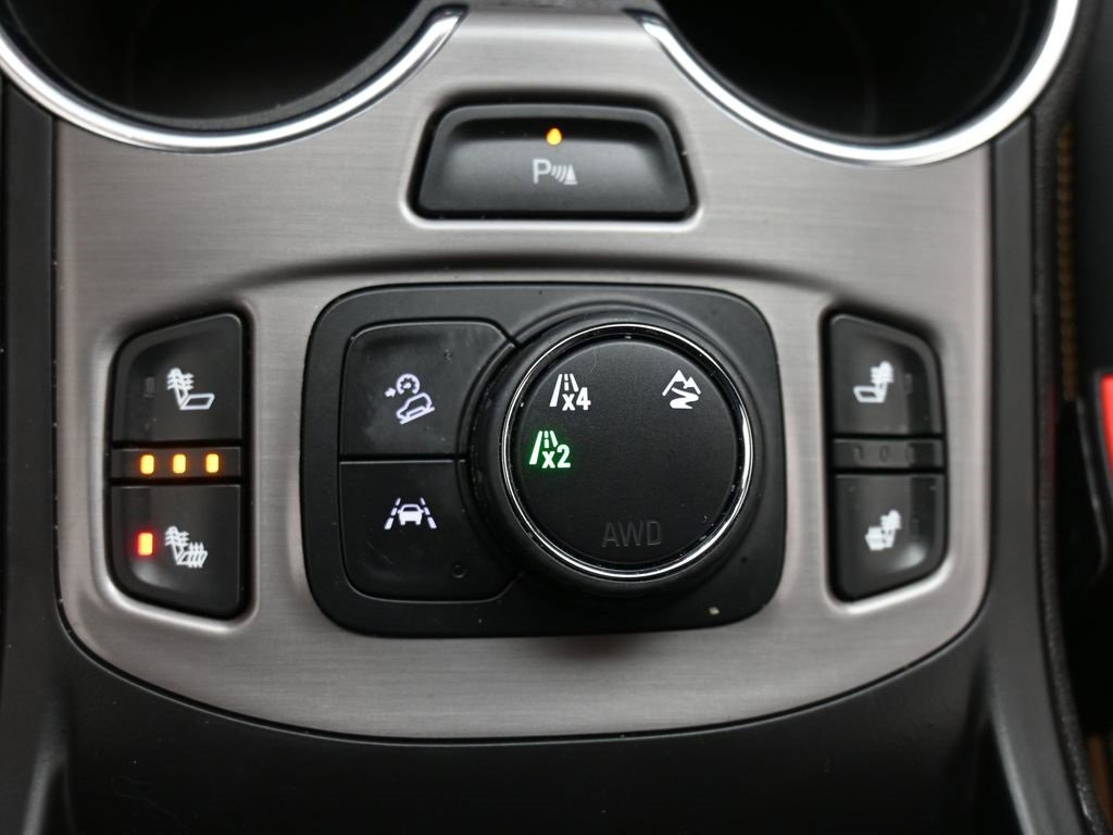 Used 2024 GMC Terrain AT4 w/ Infotainment Package II image 27