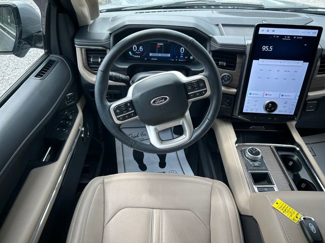 Used 2024 Ford Expedition Limited RWD image 13