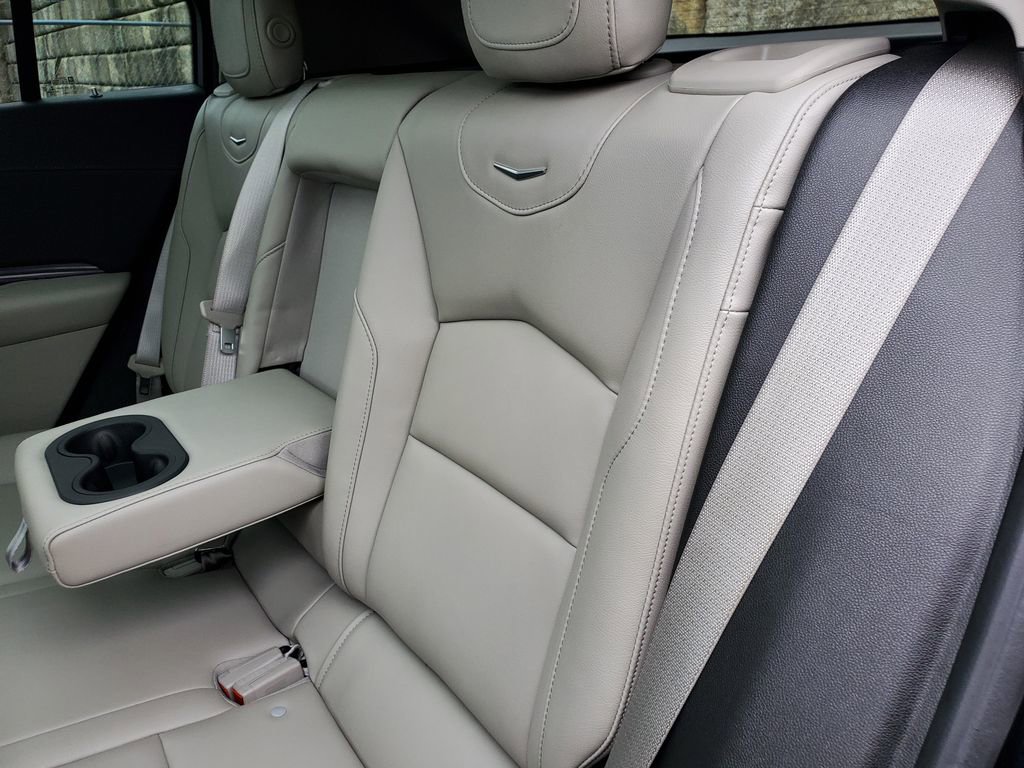 Certified 2023 Cadillac XT4 Luxury image 40