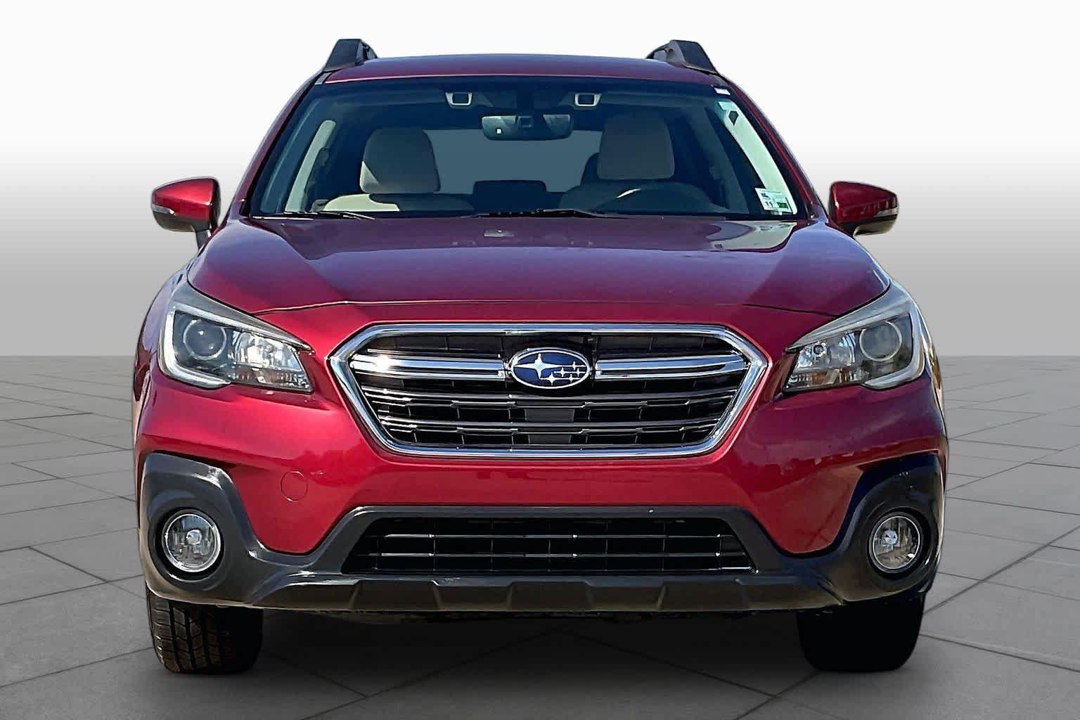 Used 2018 Subaru Outback 2.5i Premium AWD/4WD image 3