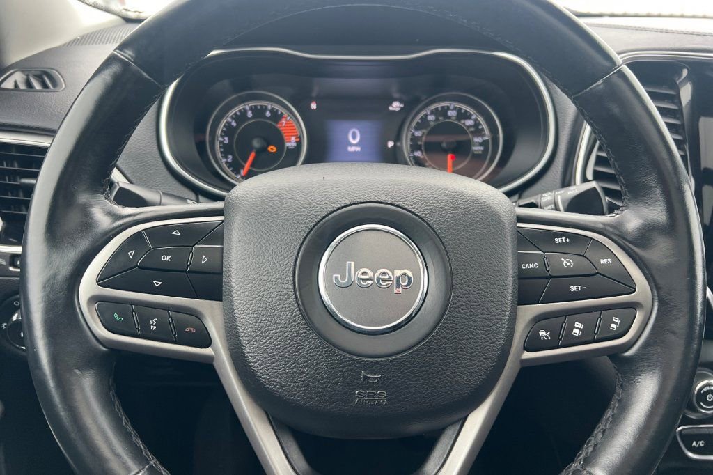 Used 2019 Jeep Cherokee Limited w/ Luxury Group image 21