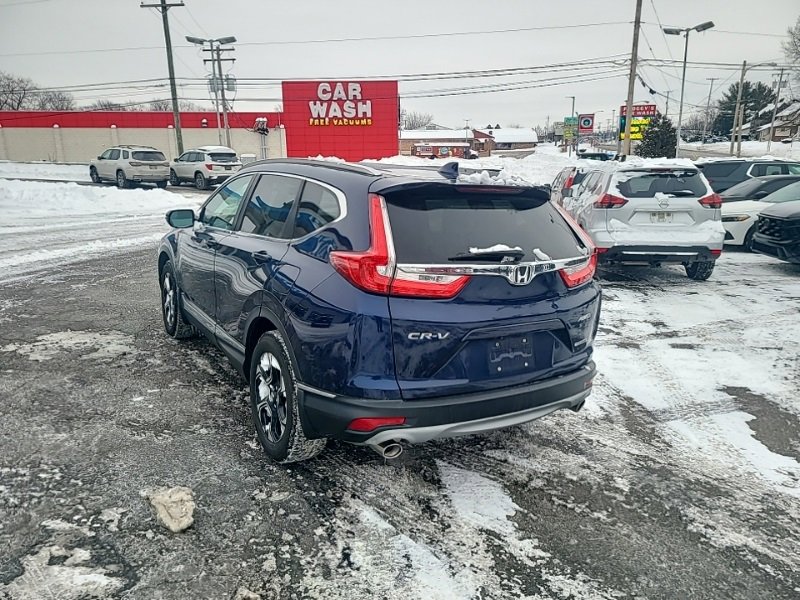 Used 2018 Honda CR-V Touring image 4
