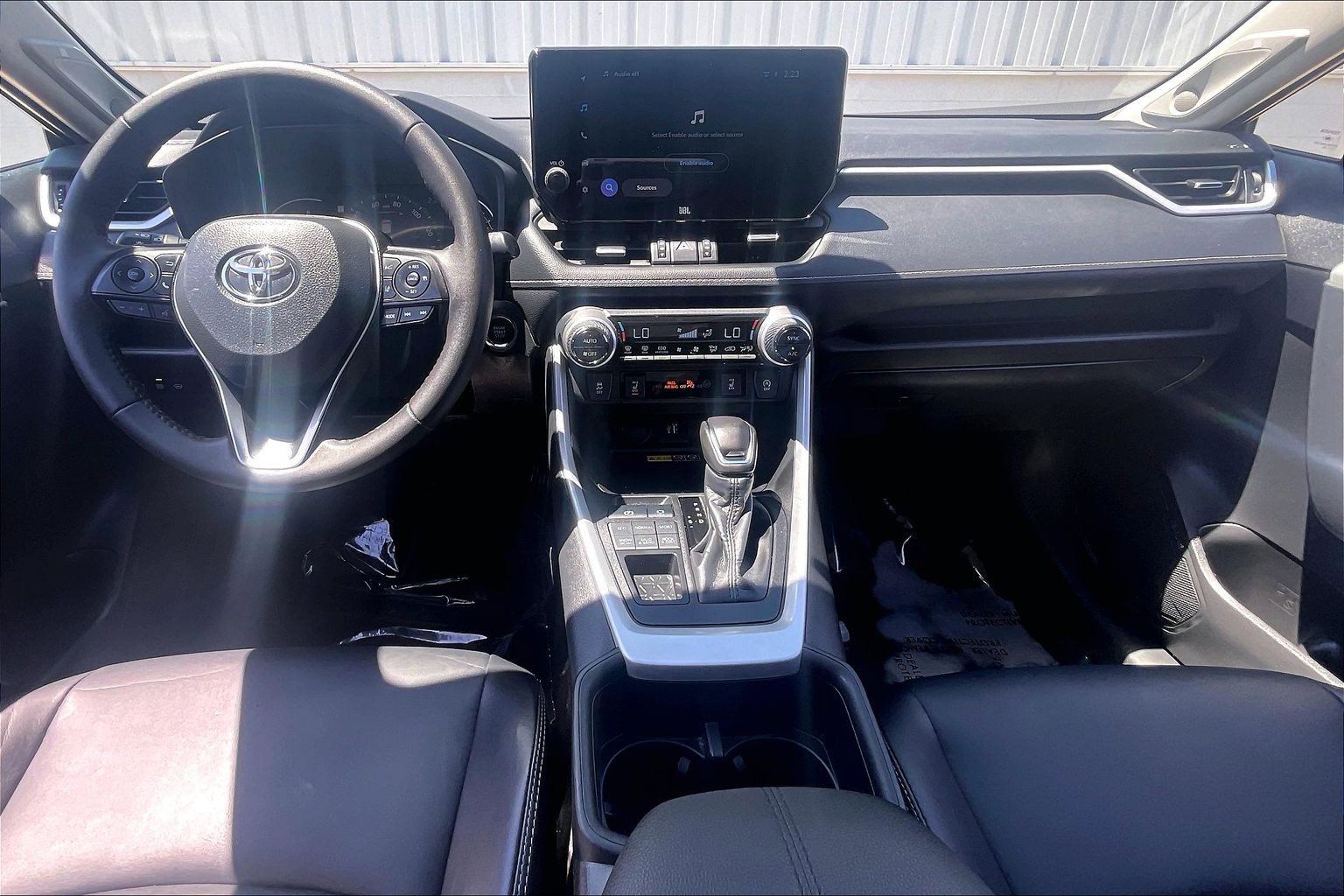 Used 2025 Toyota RAV4 XLE Premium w/ Weather Package AWD/4WD image 19