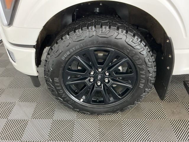 Used 2024 Ford F150 Platinum w/ FX4 Off-Road Package image 35