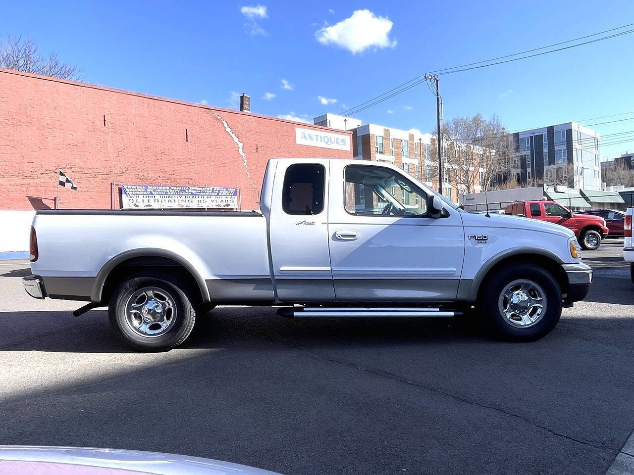 Used 2003 Ford F150 Lariat RWD image 7