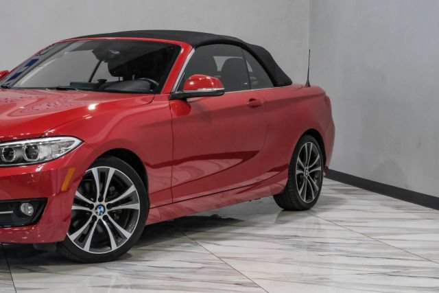 Used 2017 BMW 230i xDrive Convertible AWD/4WD image 11